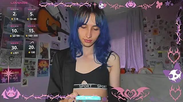 Snapshot of Elis-Darling chatting on May 28, 2026, 10:40 pm Elis-Darling online show from May 28, 2026, 10:40 pm