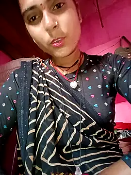 Snapshot of Bandna_sharma chatting on December 18, 2025, 8:31 am Bandna sharma online show from December 18, 2025, 8:31 am