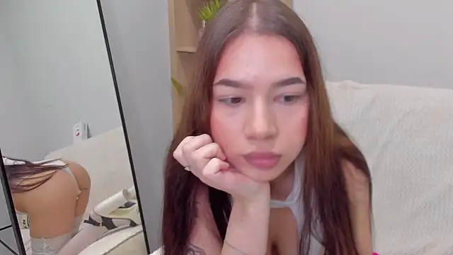 teasy mimi online show from December 18, 2025, 1:33 am