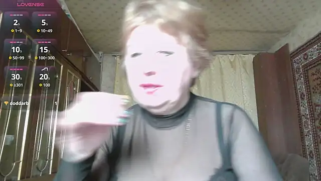 Snapshot of Casey_peach chatting on February 8, 2026, 2:48 am Casey peach online show from February 8, 2026, 2:48 am