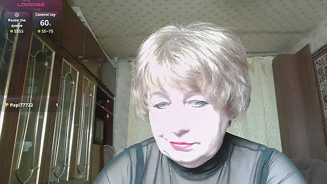 Snapshot of Casey_peach chatting on February 9, 2026, 4:16 am Casey peach online show from February 9, 2026, 4:16 am