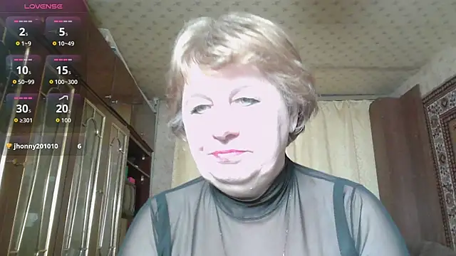 Snapshot of Casey_peach chatting on February 15, 2026, 4:53 am Casey peach online show from February 15, 2026, 4:53 am