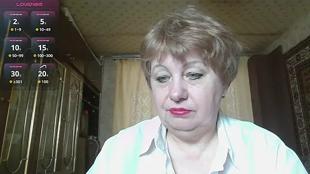 Snapshot of Casey_peach chatting on March 2, 2026, 4:36 am Casey peach online show from March 2, 2026, 4:36 am