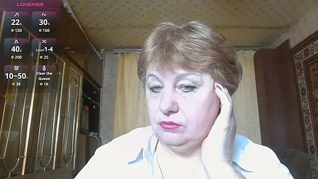 Snapshot of Casey_peach chatting on March 3, 2026, 4:40 am Casey peach online show from March 3, 2026, 4:40 am