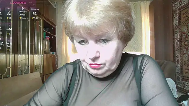 Snapshot of Casey_peach chatting on March 24, 2026, 7:24 am Casey peach online show from March 24, 2026, 7:24 am