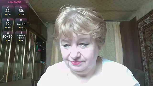 Snapshot of Casey_peach chatting on March 28, 2026, 4:01 am Casey peach online show from March 28, 2026, 4:01 am