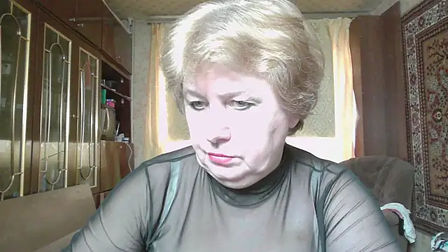 Snapshot of Casey_peach chatting on March 31, 2026, 6:47 am Casey peach online show from March 31, 2026, 6:47 am