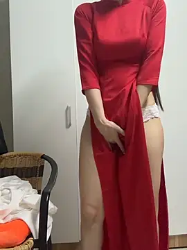 Snapshot of bi_biii chatting on April 4, 2026, 2:32 am bi biii online show from April 4, 2026, 2:32 am