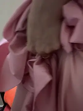 Snapshot of bi_biii chatting on April 6, 2026, 7:26 pm bi biii online show from April 6, 2026, 7:26 pm