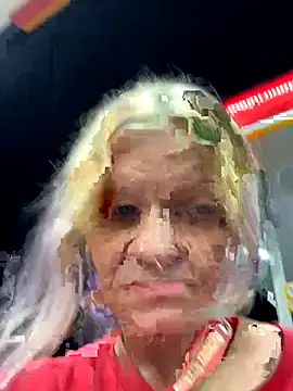 Snapshot of lindzybella chatting on September 19, 2025, 7:21 am lindzybella online show from September 19, 2025, 7:21 am