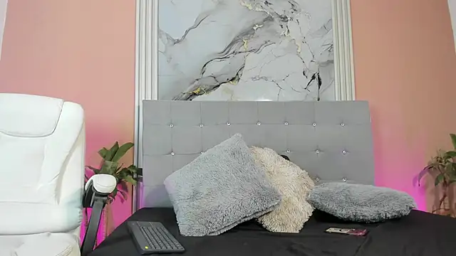 alex xhunter online show from March 6, 2026, 7:43 pm