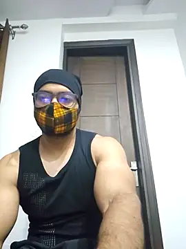 NunnuLelo online show from May 10, 2026, 9:09 pm