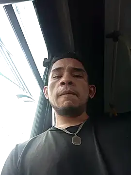 Gloryholeroom online show from April 16, 2026, 7:14 pm