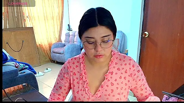 Snapshot of im_hanna_x2 chatting on February 28, 2026, 7:15 pm im hanna x2 online show from February 28, 2026, 7:15 pm