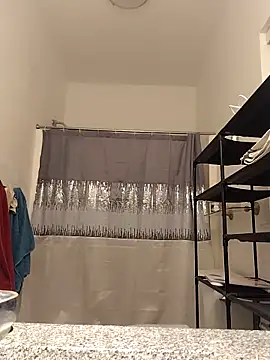 Snapshot of AverageAnt_ chatting on February 12, 2026, 4:18 am AverageAnt online show from February 12, 2026, 4:18 am