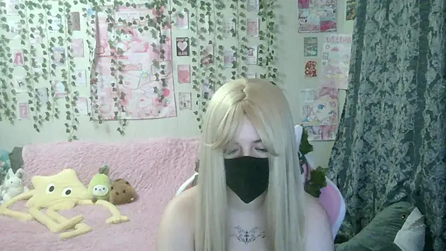 MysticYumiko online show from January 31, 2026, 7:11 pm