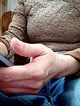 Girl-6868 online show from January 7, 2026, 3:53 am