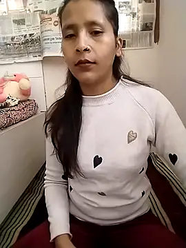 21PG-GIRL online show from December 19, 2025, 9:38 am