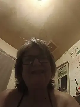 becky1111 online show from July 28, 2026, 11:04 pm