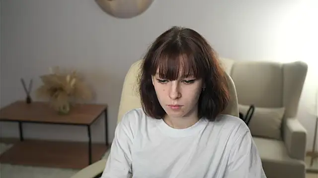 ZulemaPinckard online show from December 19, 2025, 9:05 am