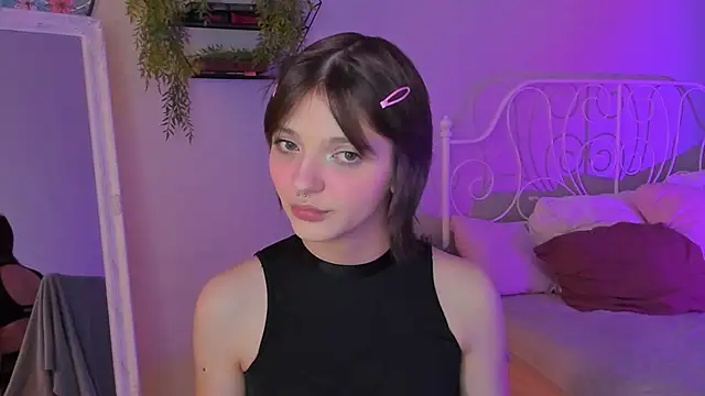 Snapshot of LetoriaNotley chatting on January 10, 2026, 8:32 pm LetoriaNotley online show from January 10, 2026, 8:32 pm