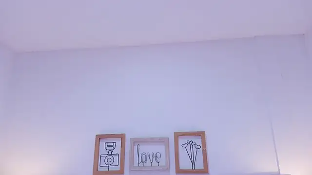 amber  ferrera online show from March 6, 2026, 7:43 pm