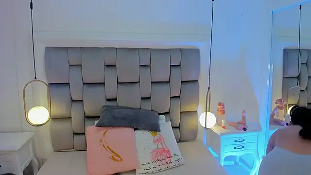 amber  ferrera online show from March 20, 2026, 11:37 am