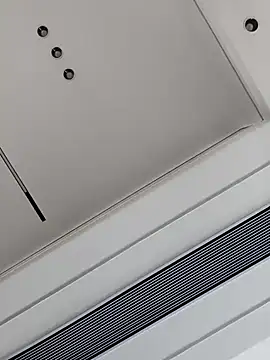 zzdd999 online show from February 2, 2026, 2:43 am