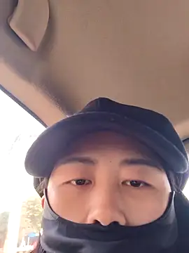 zzdd999 online show from February 13, 2026, 2:07 am