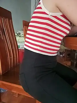 Sweet-Berryy online show from July 28, 2026, 1:01 am
