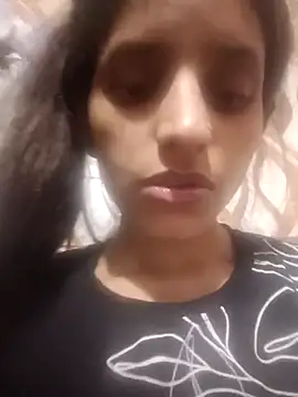 Snapshot of Eva_890 chatting on May 1, 2026, 4:17 am Eva 890 online show from May 1, 2026, 4:17 am