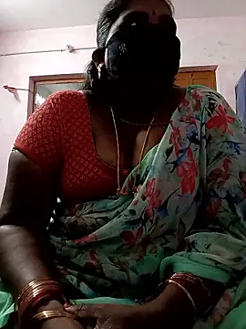 Snapshot of sirisha__9 chatting on February 25, 2026, 8:13 am sirisha 9 online show from February 25, 2026, 8:13 am