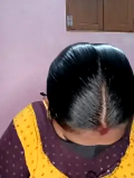 Snapshot of sirisha__9 chatting on April 1, 2026, 5:10 pm sirisha 9 online show from April 1, 2026, 5:10 pm