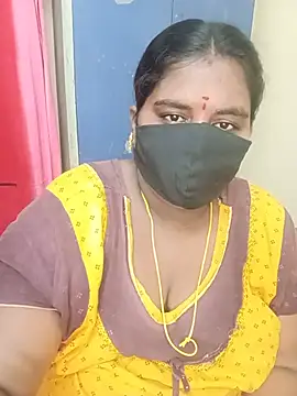 Snapshot of sirisha__9 chatting on July 5, 2026, 1:12 am sirisha 9 online show from July 5, 2026, 1:12 am