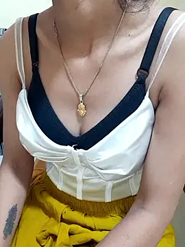 Anjali680 online show from February 19, 2026, 3:57 am