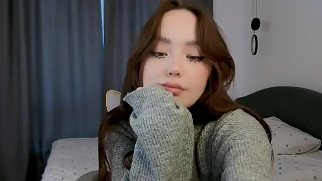 fallin lovee online show from April 12, 2026, 1:16 pm