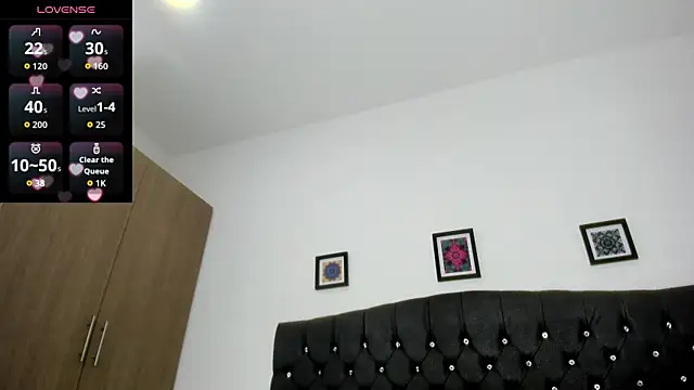 Snapshot of michellmorgans_ chatting on March 3, 2026, 11:05 am michellmorgans online show from March 3, 2026, 11:05 am