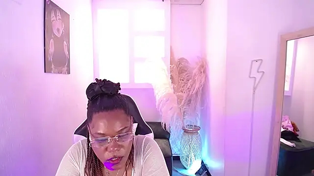 Maleja diguran1 online show from December 18, 2025, 4:57 pm