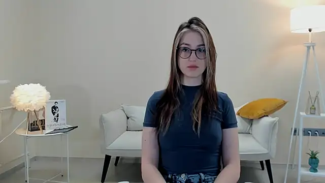 VergieWildman online show from December 22, 2025, 5:26 am