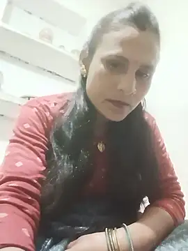 Snapshot of Cuty_priti chatting on June 14, 2026, 5:26 pm Cuty priti online show from June 14, 2026, 5:26 pm