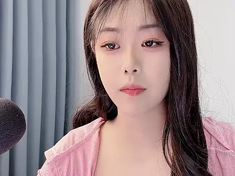 Snapshot of smalldaisy chatting on January 9, 2026, 2:03 am smalldaisy online show from January 9, 2026, 2:03 am