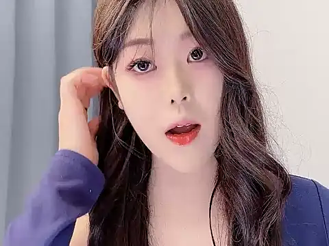 Snapshot of smalldaisy chatting on January 14, 2026, 1:55 am smalldaisy online show from January 14, 2026, 1:55 am