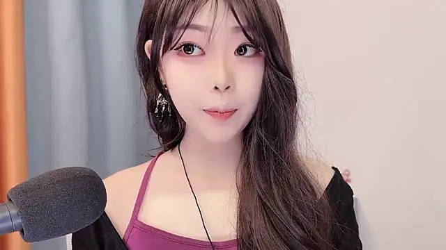 Snapshot of smalldaisy chatting on February 11, 2026, 1:54 am smalldaisy online show from February 11, 2026, 1:54 am