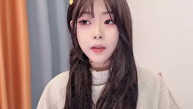 Snapshot of smalldaisy chatting on February 12, 2026, 1:44 am smalldaisy online show from February 12, 2026, 1:44 am