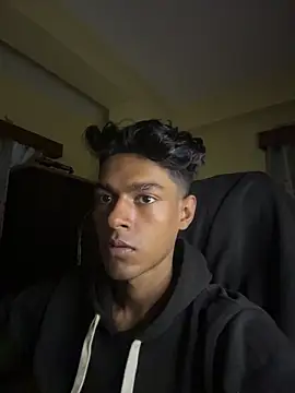 Snapshot of tooexpensive chatting on February 15, 2026, 2:14 pm tooexpensive online show from February 15, 2026, 2:14 pm