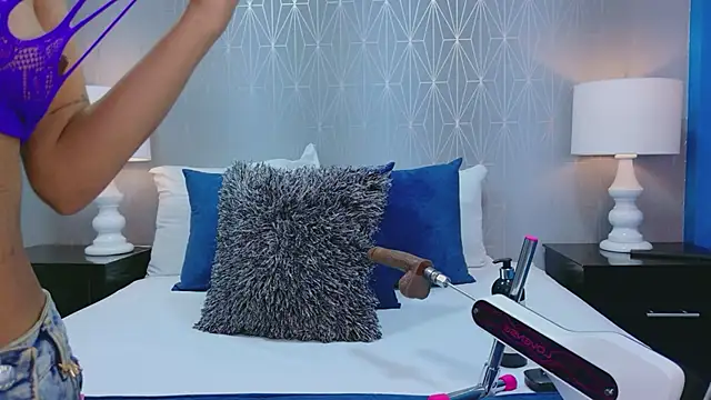 Snapshot of VioletGracee chatting on February 2, 2026, 12:26 pm VioletGracee online show from February 2, 2026, 12:26 pm