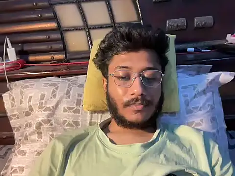 Sexy  Nerd online show from May 17, 2026, 5:49 am