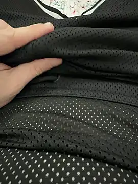 Snapshot of hazok92xxl chatting on December 21, 2025, 8:49 pm hazok92xxl online show from December 21, 2025, 8:49 pm