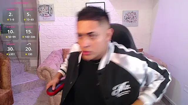 aroon 09 online show from December 20, 2025, 3:13 am