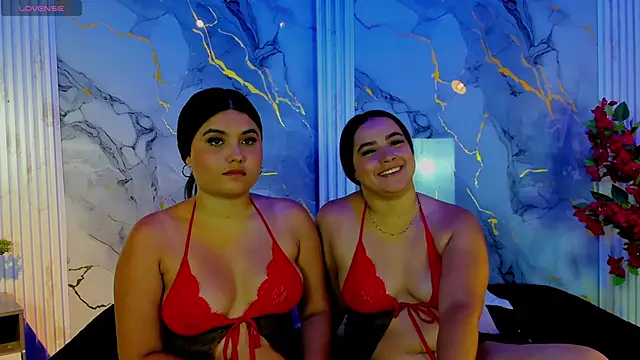 Snapshot of Scarlet_and_naomi chatting on March 21, 2026, 8:45 pm Scarlet and naomi online show from March 21, 2026, 8:45 pm